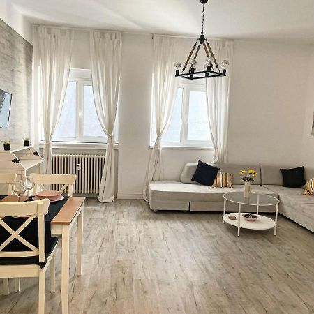 White Apartment Бухарест Екстер'єр фото