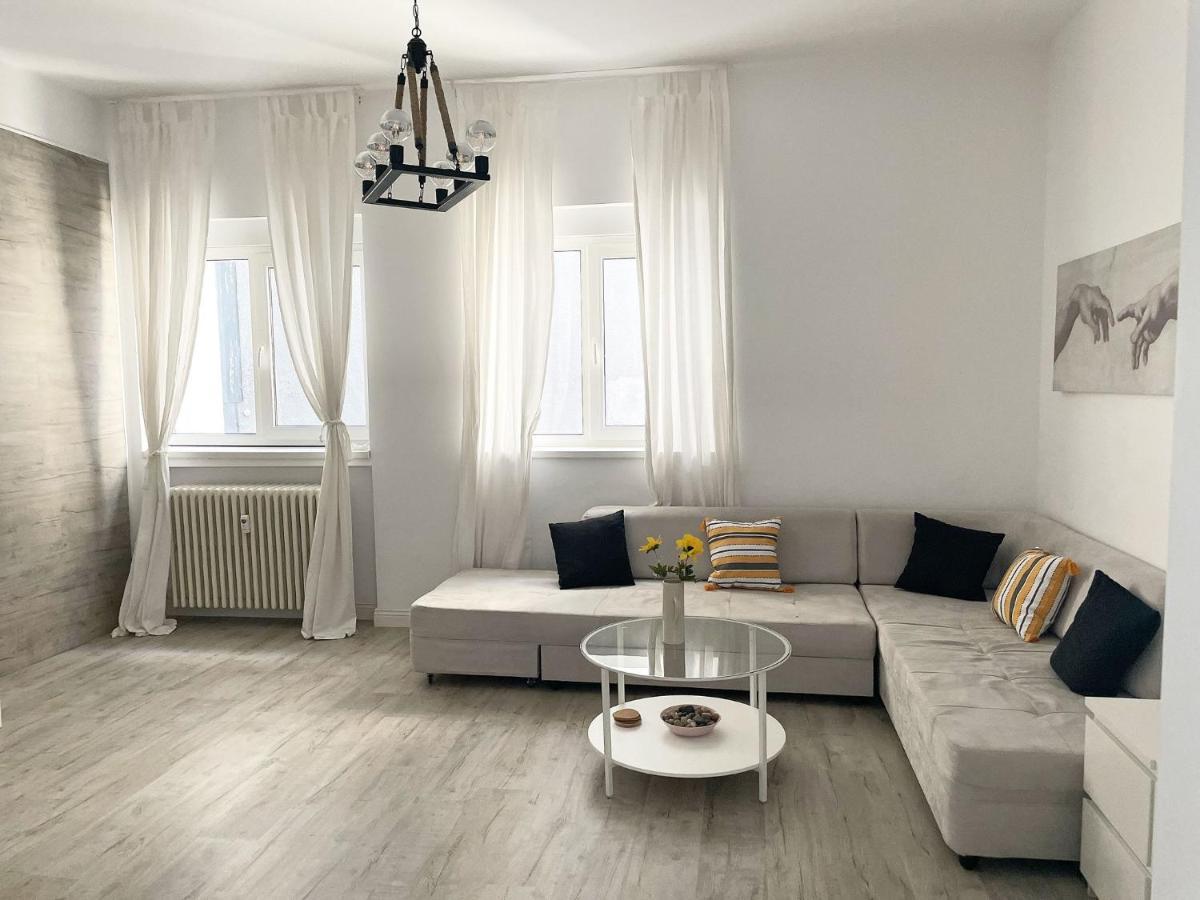 White Apartment Бухарест Екстер'єр фото