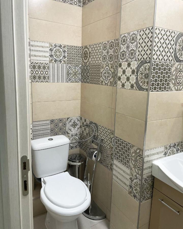 White Apartment Бухарест Екстер'єр фото